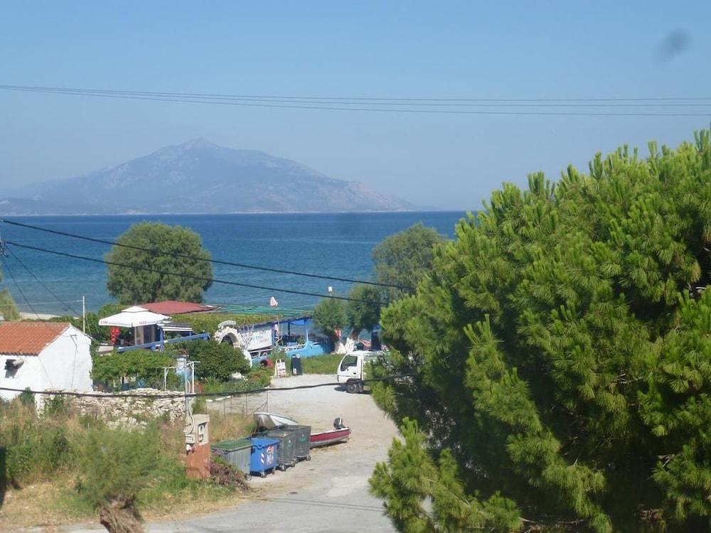 Rania Beach Ireo  Exterior photo