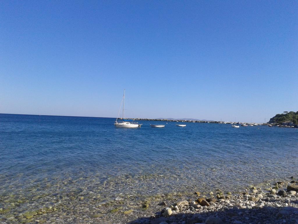 Rania Beach Ireo  Exterior photo