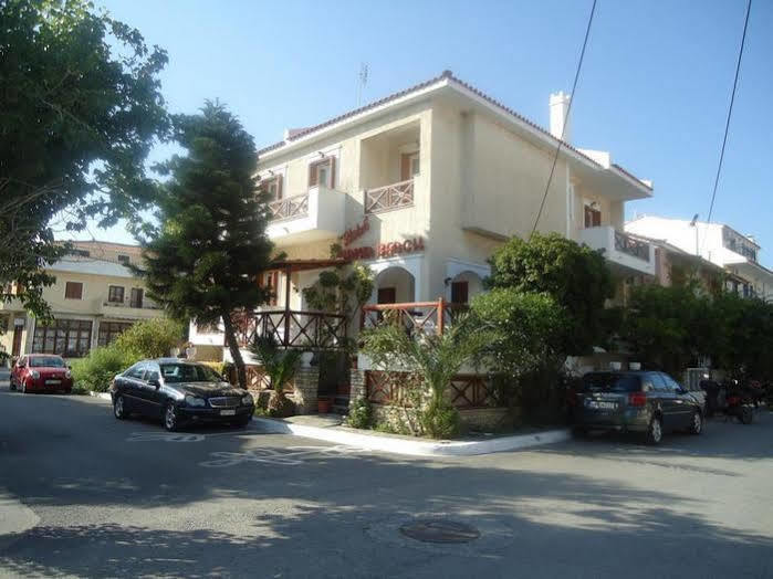 Rania Beach Ireo  Exterior photo